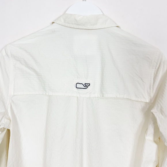 Vineyard Vines Performance Coverup - Picture 8 of 10